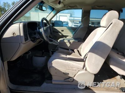Zdjęcie 7 z 14 samochodu: 2004 CHEVROLET SILVERADO K2500 HEAVY DUTY VIN:1GCHK29U24E384936 - miniatura