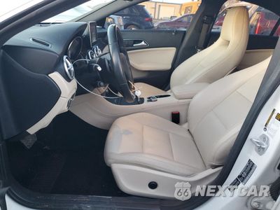 Zdjęcie 7 z 13 samochodu: 2015 MERCEDES-BENZ CLA 250 VIN:WDDSJ4EB5FN162697 - miniatura