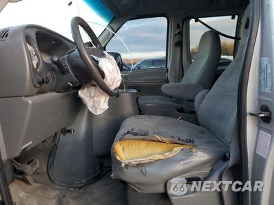 Zdjęcie 7 z 13 samochodu: 2004 FORD ECONOLINE E150 VAN VIN:1FTRE14W44HB00932 - miniatura