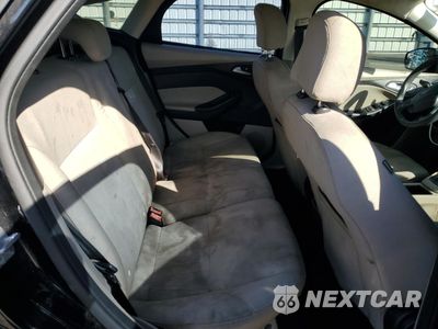 Zdjęcie 10 z 12 samochodu: 2016 FORD FOCUS SE VIN:1FADP3K28GL216805 - miniatura