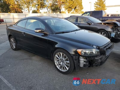 Czwarte zdjęcie samochodu z boku: 2009 VOLVO C70 T5 VIN:YV1MC67299J075722 - miniatura