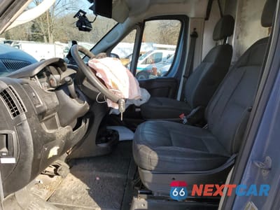 Zdjęcie 7 z 16 samochodu: 2019 RAM PROMASTER 3500 3500 HIGH VIN:3C6URVJG2KE564749 - miniatura