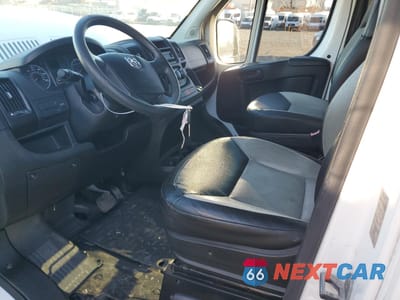 Zdjęcie 7 z 13 samochodu: 2016 RAM PROMASTER 1500 1500 STANDARD VIN:3C6TRVAG9GE123929 - miniatura