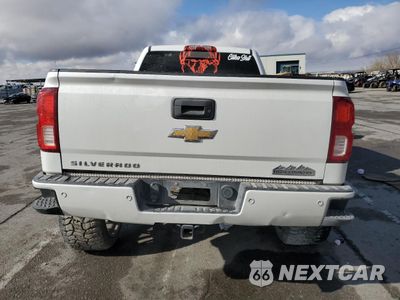 Zdjęcie 6 z 14 samochodu: 2016 CHEVROLET SILVERADO K1500 HIGH COUNTRY VIN:3GCUKTEC0GG359502 - miniatura