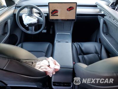 Zdjęcie 8 z 16 samochodu: 2023 TESLA MODEL Y VIN:7SAYGDEE3PA135088 - miniatura