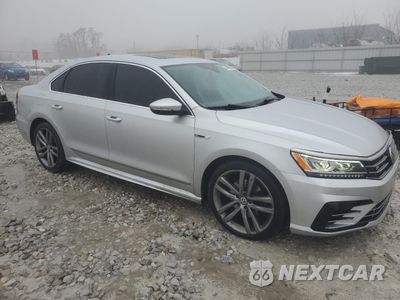 Czwarte zdjęcie samochodu z boku: 2019 VOLKSWAGEN PASSAT SE R-LINE VIN:1VWMA7A39KC005194 - miniatura