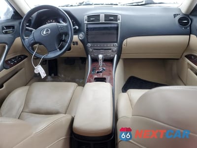 Zdjęcie 8 z 12 samochodu: 2006 LEXUS IS 350 VIN:JTHBE262365011860 - miniatura