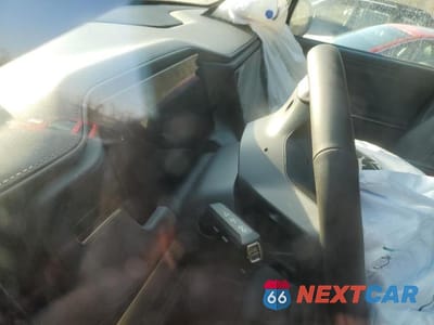 Zdjęcie 9 z 12 samochodu: 2025 RIVIAN R1S ADVENTURE VIN:7PDSGBBA2SN050841 - miniatura