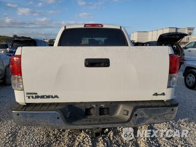 Zdjęcie 6 z 12 samochodu: 2011 TOYOTA TUNDRA CREWMAX SR5 VIN:5TFDY5F18BX176473 - miniatura