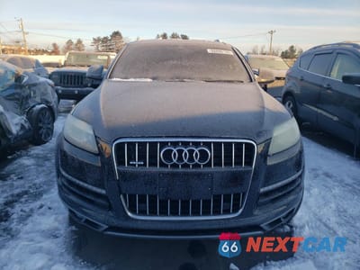 Piąte zdjęcie samochodu w środku: 2012 AUDI Q7 PREMIUM PLUS VIN:WA1LGAFE6CD006569 - miniatura