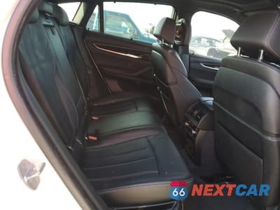 Zdjęcie 10 z 12 samochodu: 2019 BMW X6 XDRIVE50I VIN:5UXKU6C5XK0Z67028 - miniatura