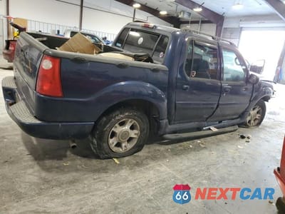 Trzecie zdjęcie samochodu z tyłu: 2004 FORD EXPLORER VIN:1FMZU77K64UB64570 - miniatura