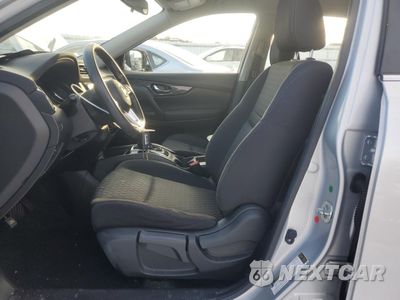 Zdjęcie 7 z 15 samochodu: 2018 NISSAN ROGUE S VIN:JN8AT2MV7JW309609 - miniatura