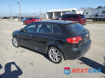 Drugie zdjęcie samochodu z przodu: 2011 AUDI A3 PREMIUM VIN:WAUBEAFM0BA137976 - miniatura
