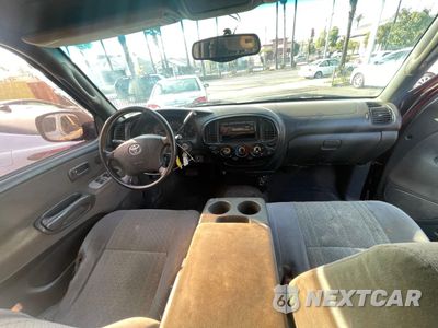 Zdjęcie 9 z 10 samochodu: 2004 TOYOTA TUNDRA ACCESS CAB SR5 VIN:5TBRT34154S452671 - miniatura