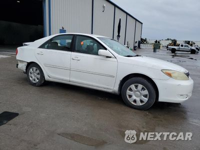 Czwarte zdjęcie samochodu z boku: 2004 TOYOTA CAMRY LE VIN:4T1BE32K94U364583 - miniatura