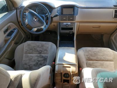 Zdjęcie 8 z 15 samochodu: 2004 HONDA PILOT EX VIN:5FNYF18474B008022 - miniatura