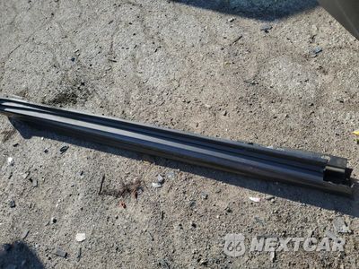 Zdjęcie 12 z 15 samochodu: 2020 TOYOTA CAMRY SE VIN:4T1G11AK9LU908408 - miniatura