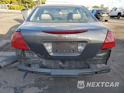Zdjęcie 6 z 12 samochodu: 2006 HONDA ACCORD EX VIN:1HGCM56776A026635 - miniatura