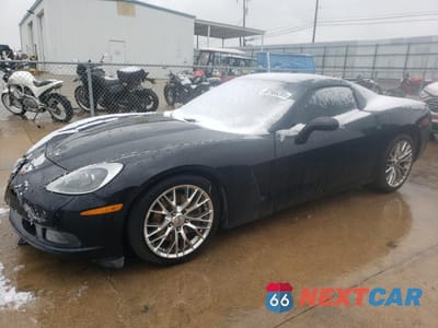 2010 CHEVROLET CORVETTE 1G1YG2DWXA5101617 - główne zdjęcie licytacji z USA - miniatura