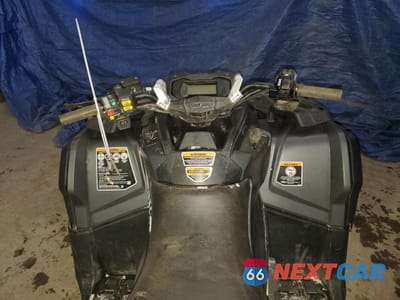 Piąte zdjęcie samochodu w środku: 2021 CAN-AM OUTLANDER MAX XT 850 VIN:3JBLPAU45MJ003706 - miniatura