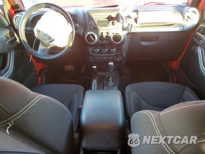Zdjęcie 8 z 15 samochodu: 2018 JEEP WRANGLER UNLIMITED SAHARA VIN:1C4BJWEG7JL913529 - miniatura