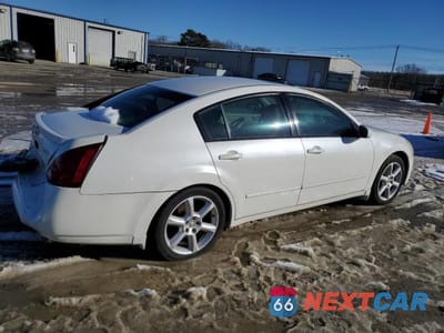 Trzecie zdjęcie samochodu z tyłu: 2004 NISS MAXIMA 3.5 SE VIN:1N4BA41E64C824764 - miniatura