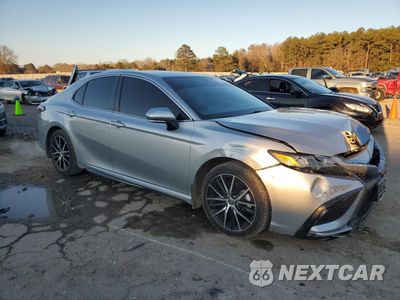 Czwarte zdjęcie samochodu z boku: 2022 TOYOTA CAMRY SE VIN:4T1G11AK6NU043108 - miniatura