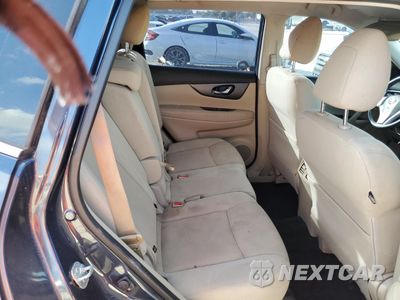Zdjęcie 12 z 14 samochodu: 2016 NISSAN ROGUE S VIN:JN8AT2MT7GW010337 - miniatura