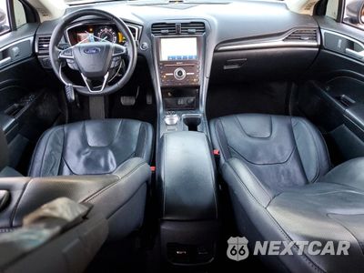 Zdjęcie 8 z 15 samochodu: 2020 FORD FUSION TITANIUM VIN:3FA6P0D91LR193235 - miniatura