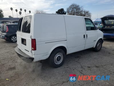 Trzecie zdjęcie samochodu z tyłu: 1999 CHEVROLET ASTRO VIN:1GCDM19W9XB202255 - miniatura