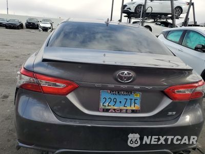 Zdjęcie 6 z 12 samochodu: 2019 TOYOTA CAMRY L VIN:4T1B11HK8KU267685 - miniatura