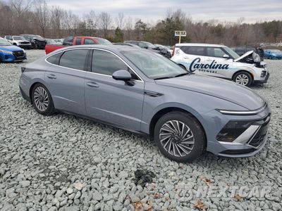 Czwarte zdjęcie samochodu z boku: 2024 HYUNDAI SONATA HYBRID VIN:KMHL54JJ7RA091638 - miniatura