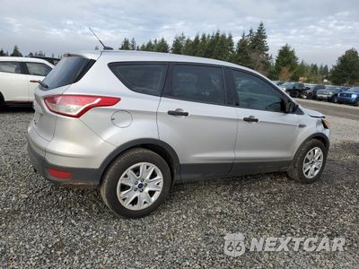 Trzecie zdjęcie samochodu z tyłu: 2016 FORD ESCAPE S VIN:1FMCU0F70GUB57841 - miniatura