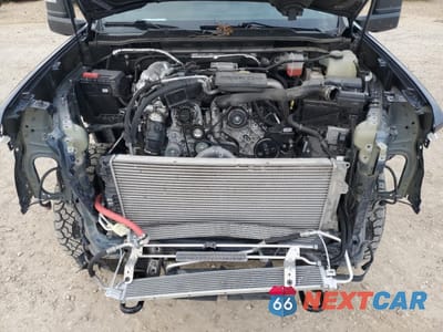 Zdjęcie 12 z 14 samochodu: 2022 CHEVROLET SILVERADO K3500 LTZ VIN:1GC4YUEY2NF332008 - miniatura