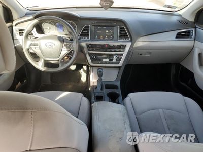 Zdjęcie 8 z 14 samochodu: 2016 HYUNDAI SONATA SE VIN:5NPE24AF3GH331954 - miniatura
