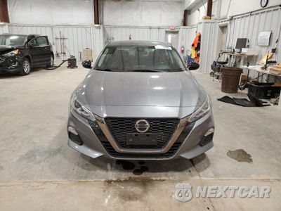 Piąte zdjęcie samochodu w środku: 2020 NISSAN ALTIMA SR VIN:1N4BL4CV8LN311090 - miniatura
