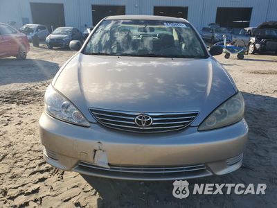 Piąte zdjęcie samochodu w środku: 2006 TOYOTA CAMRY LE VIN:JTDBE32K163057146 - miniatura