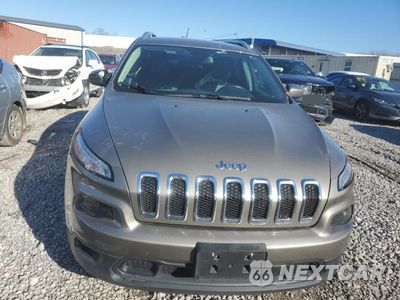 Piąte zdjęcie samochodu w środku: 2017 JEEP CHEROKEE LATITUDE VIN:1C4PJLCS2HW640147 - miniatura