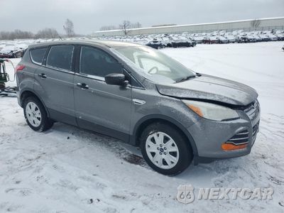 Czwarte zdjęcie samochodu z boku: 2013 FORD ESCAPE S VIN:1FMCU0F75DUC71331 - miniatura