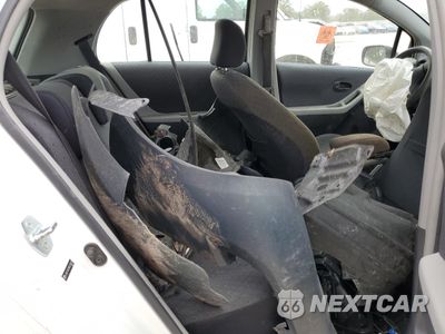 Zdjęcie 10 z 12 samochodu: 2010 TOYOTA YARIS VIN:JTDKT4K34A5318870 - miniatura