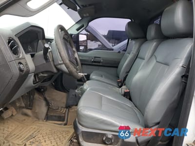 Zdjęcie 7 z 12 samochodu: 2016 FORD F550 SUPER DUTY VIN:1FDUF5HTXGEC58577 - miniatura