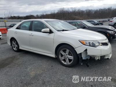 Czwarte zdjęcie samochodu z boku: 2014 TOYOTA CAMRY L VIN:4T1BF1FK3EU400426 - miniatura