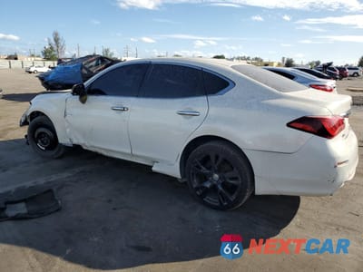 Drugie zdjęcie samochodu z przodu: 2015 INFINITI Q70 3.7 VIN:JN1BY1AR6FM561067 - miniatura