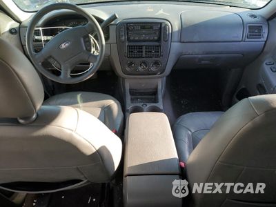 Zdjęcie 8 z 13 samochodu: 2005 FORD EXPLORER XLS VIN:1FMZU62K85UA24653 - miniatura