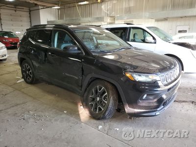 Czwarte zdjęcie samochodu z boku: 2022 JEEP COMPASS LATITUDE VIN:3C4NJDBB3NT114951 - miniatura