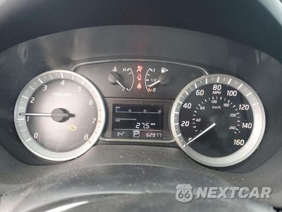 Zdjęcie 9 z 12 samochodu: 2014 NISSAN SENTRA S VIN:3N1AB7AP5EY208538 - miniatura