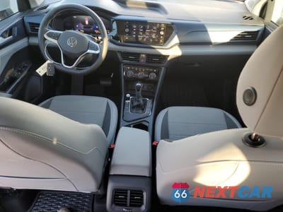 Zdjęcie 8 z 12 samochodu: 2024 VOLKSWAGEN TAOS SE VIN:3VVEX7B21RM125481 - miniatura