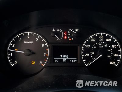 Zdjęcie 9 z 14 samochodu: 2014 NISSAN SENTRA S VIN:3N1AB7AP8EL689429 - miniatura