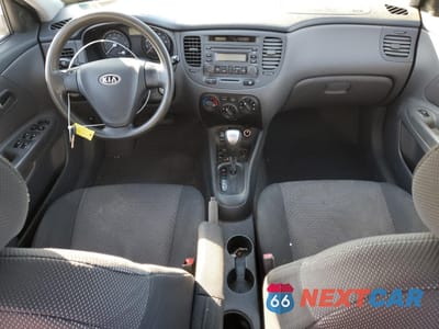 Zdjęcie 8 z 14 samochodu: 2007 KIA RIO BASE VIN:KNADE123776190013 - miniatura